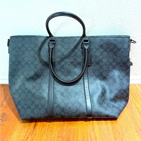 Black Coach Signature Tote Bag(USED) - Picture 1 of 2